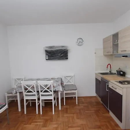 Apartment Gabriel Rovinj Exterior photo