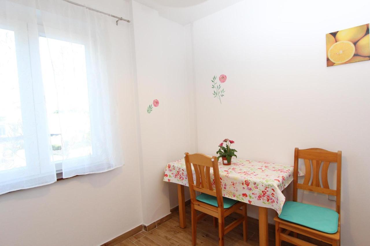 Gabriel Apartment *